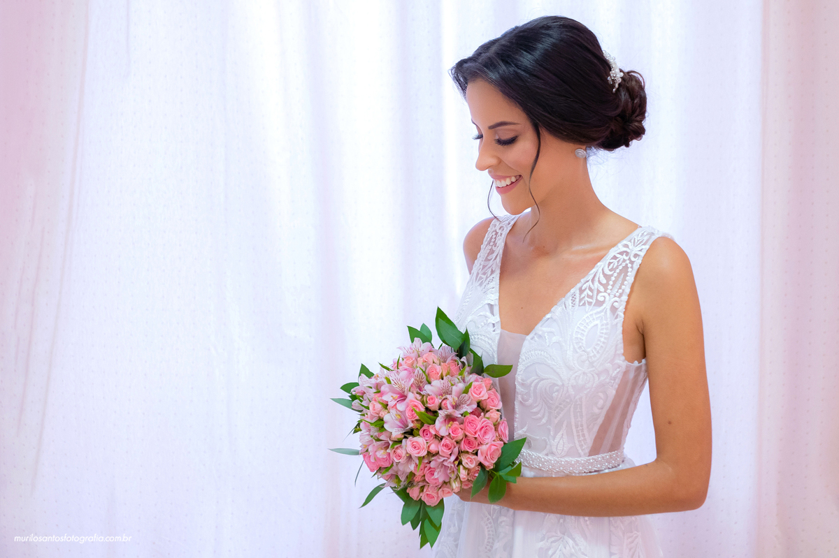 Nathalia e Isaias Murilo Santos Fotografia Castro Campos Gerais Paraná Ensaio Externo Ensaio Casal Noivos Casamento wedding Igreja Cerimonia Elooy Ferreira Eventos Castrolanda Cidade do Leite Noiva Noivo Casal