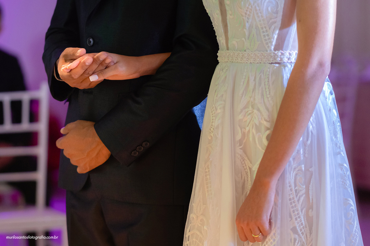 Nathalia e Isaias Murilo Santos Fotografia Castro Campos Gerais Paraná Ensaio Externo Ensaio Casal Noivos Casamento wedding Igreja Cerimonia Elooy Ferreira Eventos Castrolanda Cidade do Leite Noiva Noivo Casal