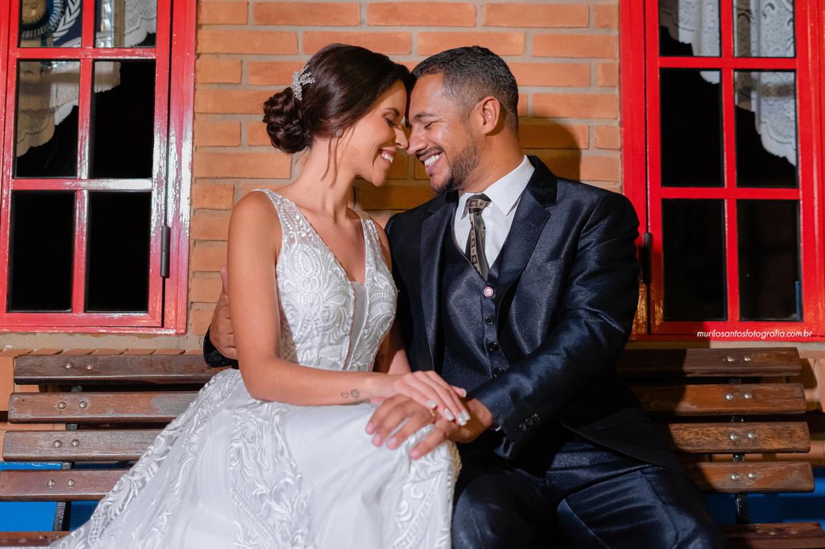 Nathalia e Isaias Murilo Santos Fotografia Castro Campos Gerais Paraná Ensaio Externo Ensaio Casal Noivos Casamento wedding Igreja Cerimonia Elooy Ferreira Eventos Castrolanda Cidade do Leite Noiva Noivo Casal
