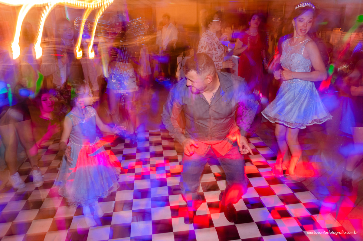 Kathellin 15 anos Murilo Santos Fotografia Castro Campos Gerais Festa Alegria Família Sorriso Balada Espontaneo Dança Sabor Mineiro Filleto