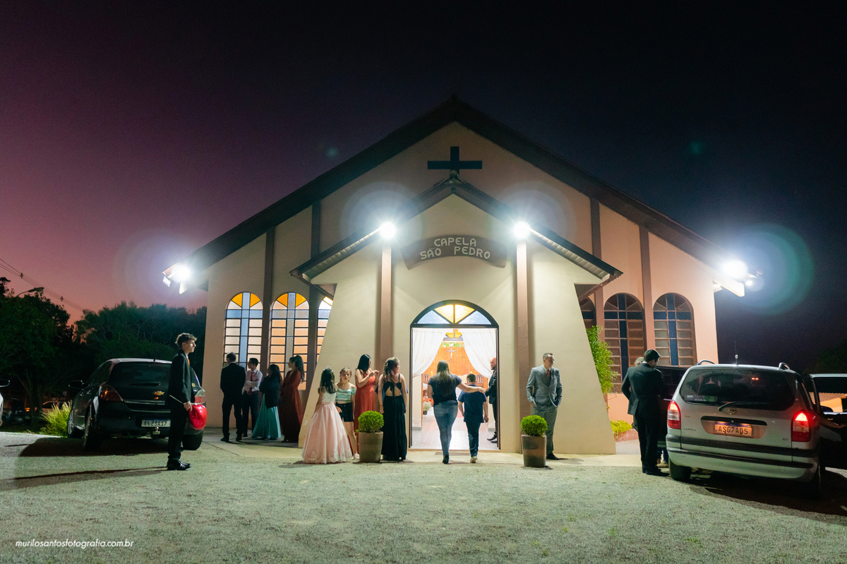Dara e Clayton Murilo Santos Fotografia Castro Campos Gerais Paraná Ensaio Externo Ensaio Casal Noivos Casamento Cerimonia wedding Pré Castrolanda Moinho Capela Sao Pedro Festa Dança Valsa Alegria Sorriso Noiva Noivo Casal