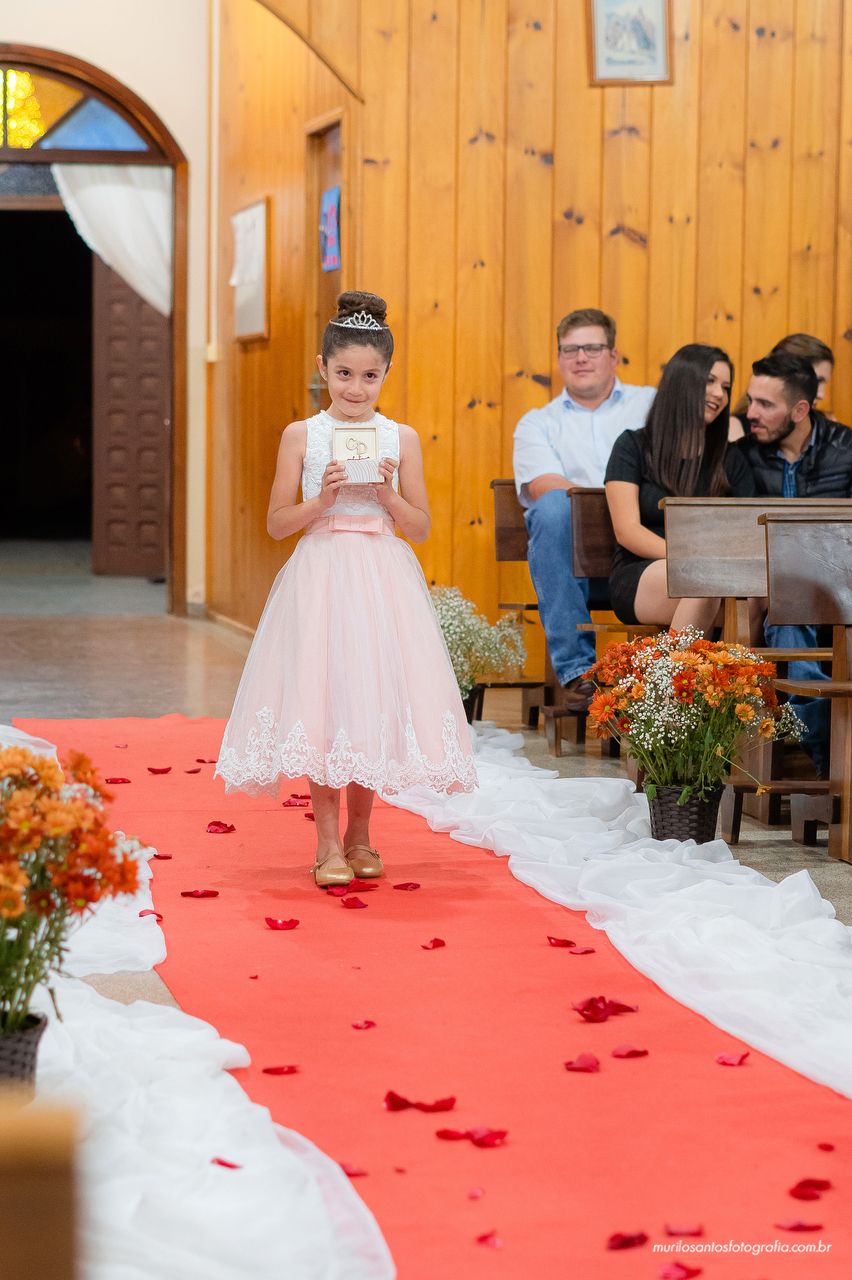 Dara e Clayton Murilo Santos Fotografia Castro Campos Gerais Paraná Ensaio Externo Ensaio Casal Noivos Casamento Cerimonia wedding Pré Castrolanda Moinho Capela Sao Pedro Festa Dança Valsa Alegria Sorriso Noiva Noivo Casal