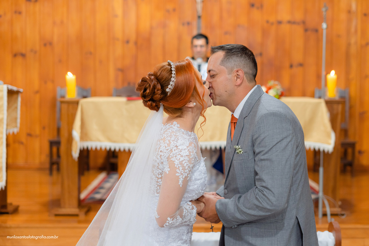 Dara e Clayton Murilo Santos Fotografia Castro Campos Gerais Paraná Ensaio Externo Ensaio Casal Noivos Casamento Cerimonia wedding Pré Castrolanda Moinho Capela Sao Pedro Festa Dança Valsa Alegria Sorriso Noiva Noivo Casal