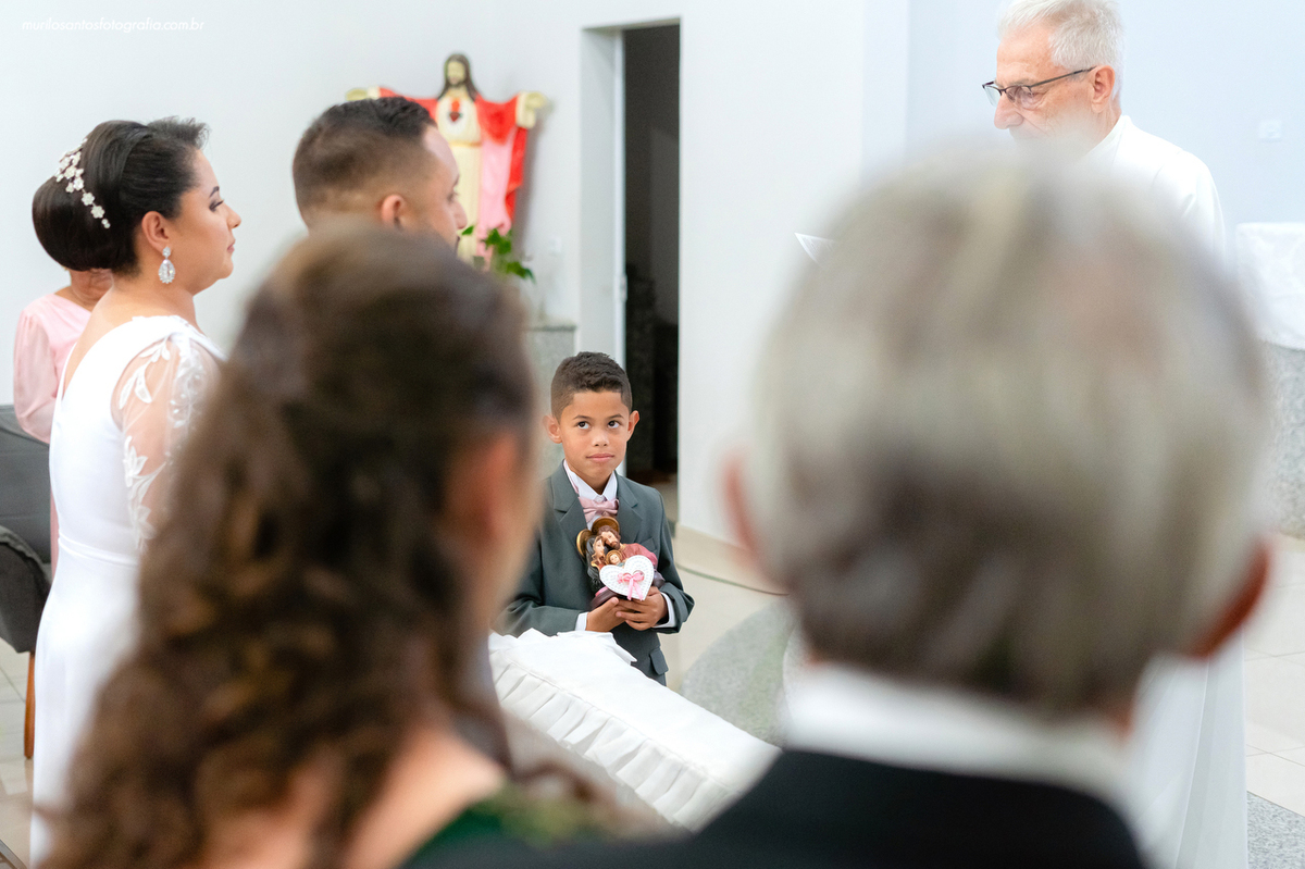 Andressa e Edson Murilo Santos Fotografia Castro Campos Gerais Paraná Ensaio Interno Noivos Casamento Cerimonia wedding Igreja Nossa Senhora de Sion Alegria Sorriso Noiva Noivo Casal