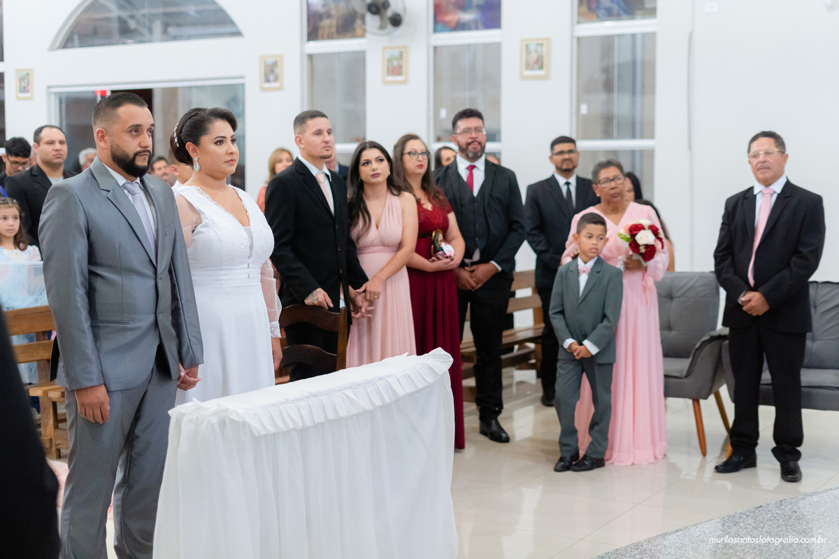 Andressa e Edson Murilo Santos Fotografia Castro Campos Gerais Paraná Ensaio Interno Noivos Casamento Cerimonia wedding Igreja Nossa Senhora de Sion Alegria Sorriso Noiva Noivo Casal