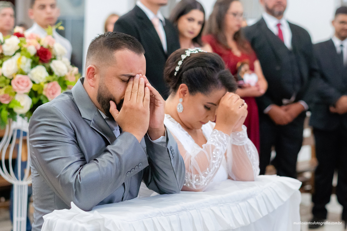 Andressa e Edson Murilo Santos Fotografia Castro Campos Gerais Paraná Ensaio Interno Noivos Casamento Cerimonia wedding Igreja Nossa Senhora de Sion Alegria Sorriso Noiva Noivo Casal