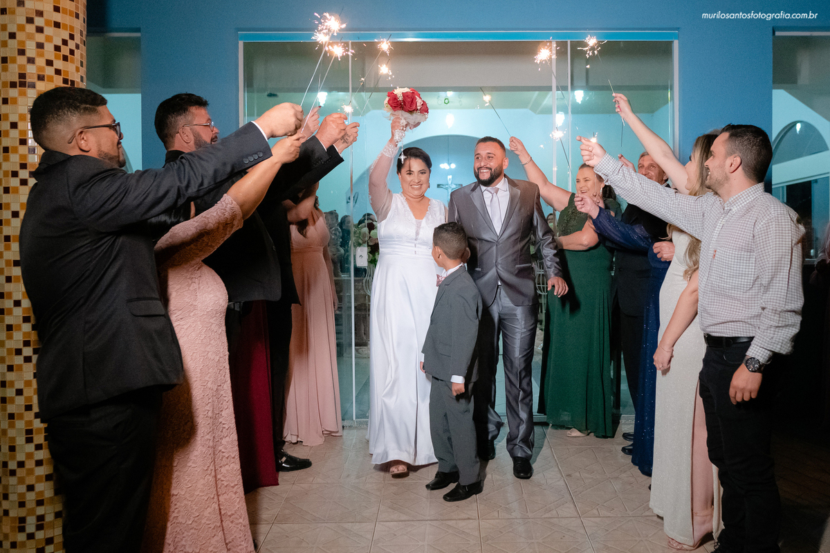 Andressa e Edson Murilo Santos Fotografia Castro Campos Gerais Paraná Ensaio Interno Noivos Casamento Cerimonia wedding Igreja Nossa Senhora de Sion Alegria Sorriso Noiva Noivo Casal