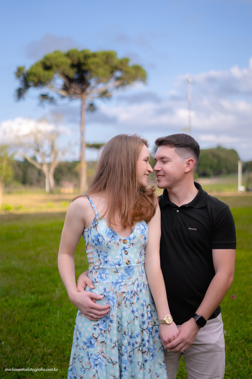 Franciele e Willian Murilo Santos Fotografia Piraí do Sul Campos Gerais Paraná Ensaio Externo Ensaio Casal Noivos Casamento Pré wedding Pré Noiva Noivo Casal Brotas
