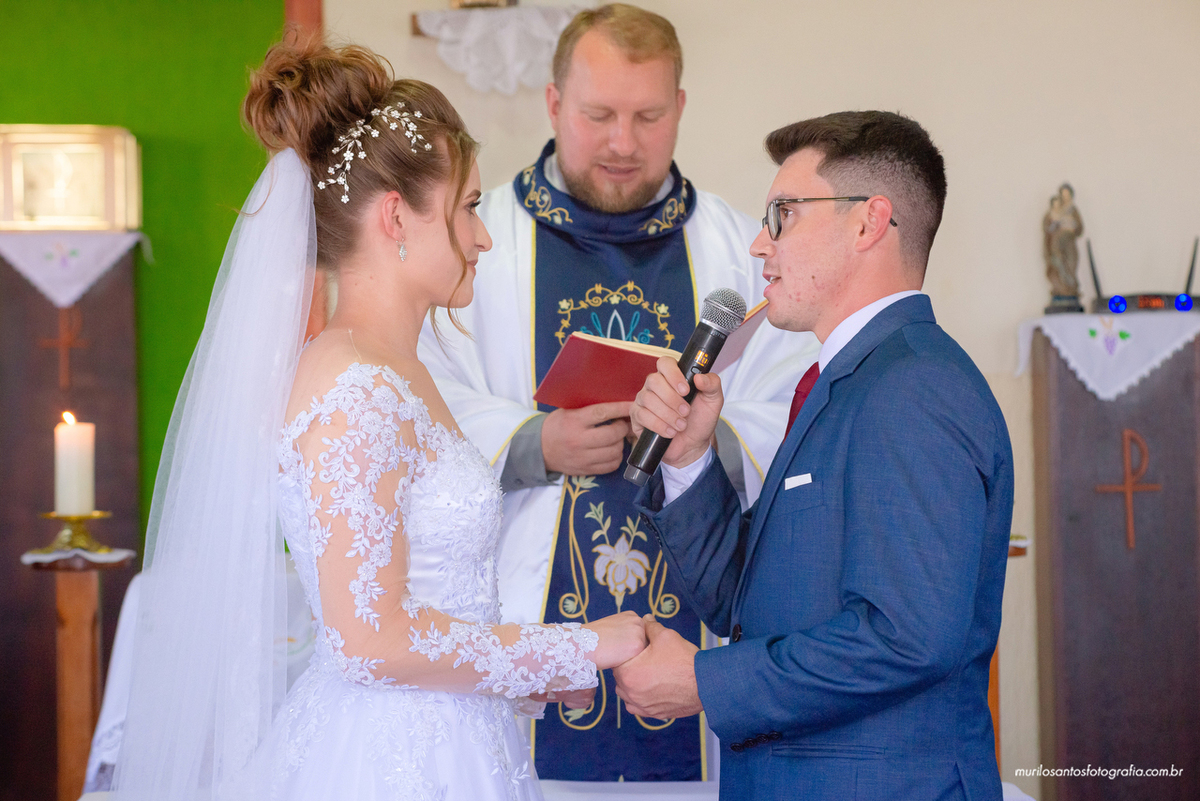 Franciele e Willian Murilo Santos Fotografia Castro Campos Gerais Paraná Noivos Casamento Cerimonia wedding Igreja Ensaio Externo Ensaio Casal Noivos Casamento Noiva Noivo Casal
