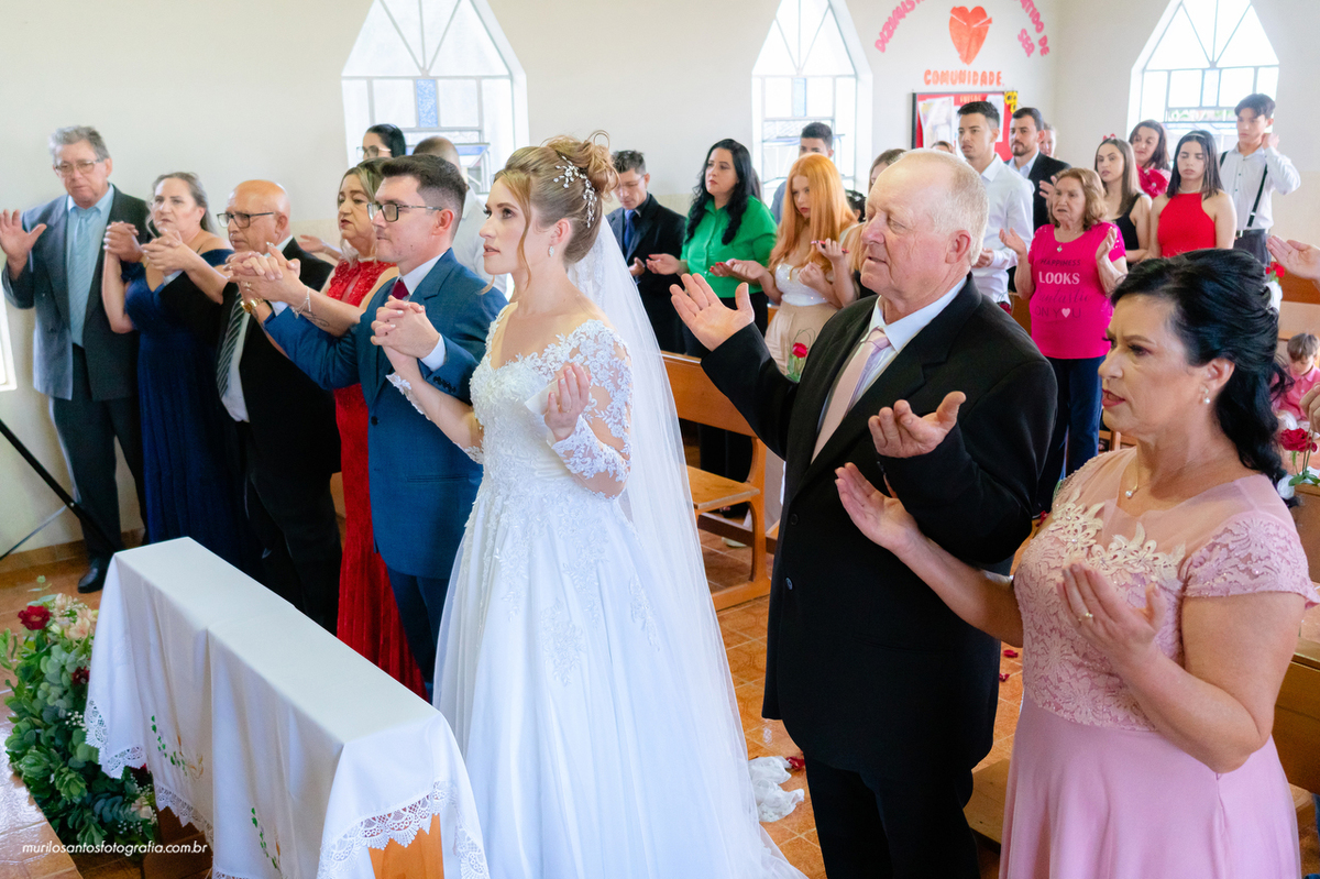 Franciele e Willian Murilo Santos Fotografia Castro Campos Gerais Paraná Noivos Casamento Cerimonia wedding Igreja Ensaio Externo Ensaio Casal Noivos Casamento Noiva Noivo Casal