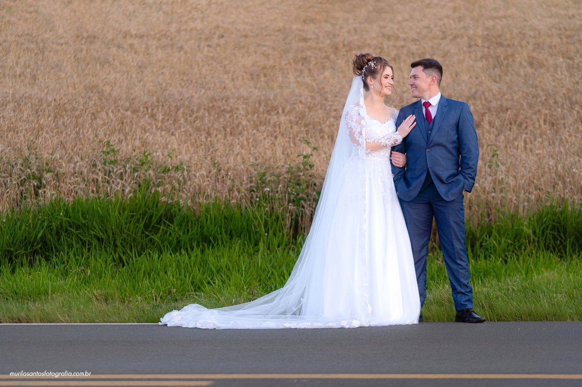 Franciele e Willian Murilo Santos Fotografia Castro Campos Gerais Paraná Noivos Casamento Cerimonia wedding Igreja Ensaio Externo Ensaio Casal Noivos Casamento Noiva Noivo Casal