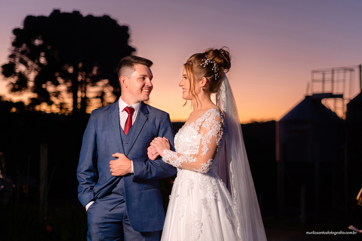 Franciele e Willian Murilo Santos Fotografia Castro Campos Gerais Paraná Noivos Casamento Cerimonia wedding Igreja Ensaio Externo Ensaio Casal Noivos Casamento Noiva Noivo Casal