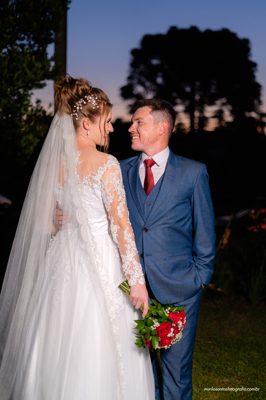 Franciele e Willian Murilo Santos Fotografia Castro Campos Gerais Paraná Noivos Casamento Cerimonia wedding Igreja Ensaio Externo Ensaio Casal Noivos Casamento Noiva Noivo Casal