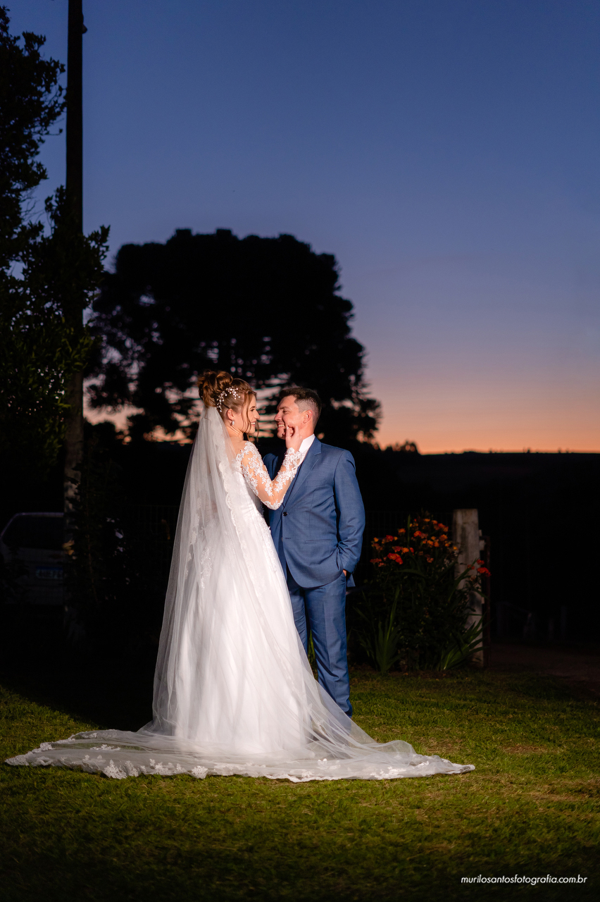 Franciele e Willian Murilo Santos Fotografia Castro Campos Gerais Paraná Noivos Casamento Cerimonia wedding Igreja Ensaio Externo Ensaio Casal Noivos Casamento Noiva Noivo Casal