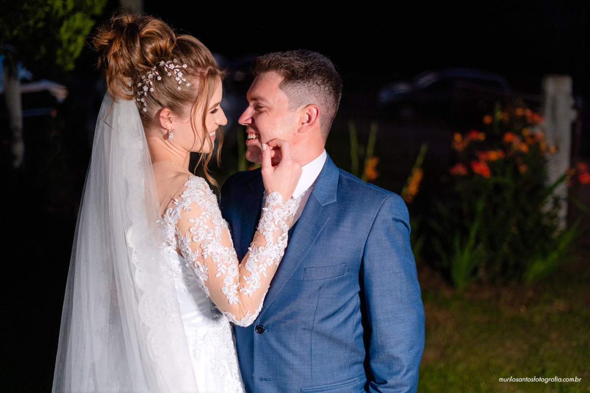 Franciele e Willian Murilo Santos Fotografia Castro Campos Gerais Paraná Noivos Casamento Cerimonia wedding Igreja Ensaio Externo Ensaio Casal Noivos Casamento Noiva Noivo Casal