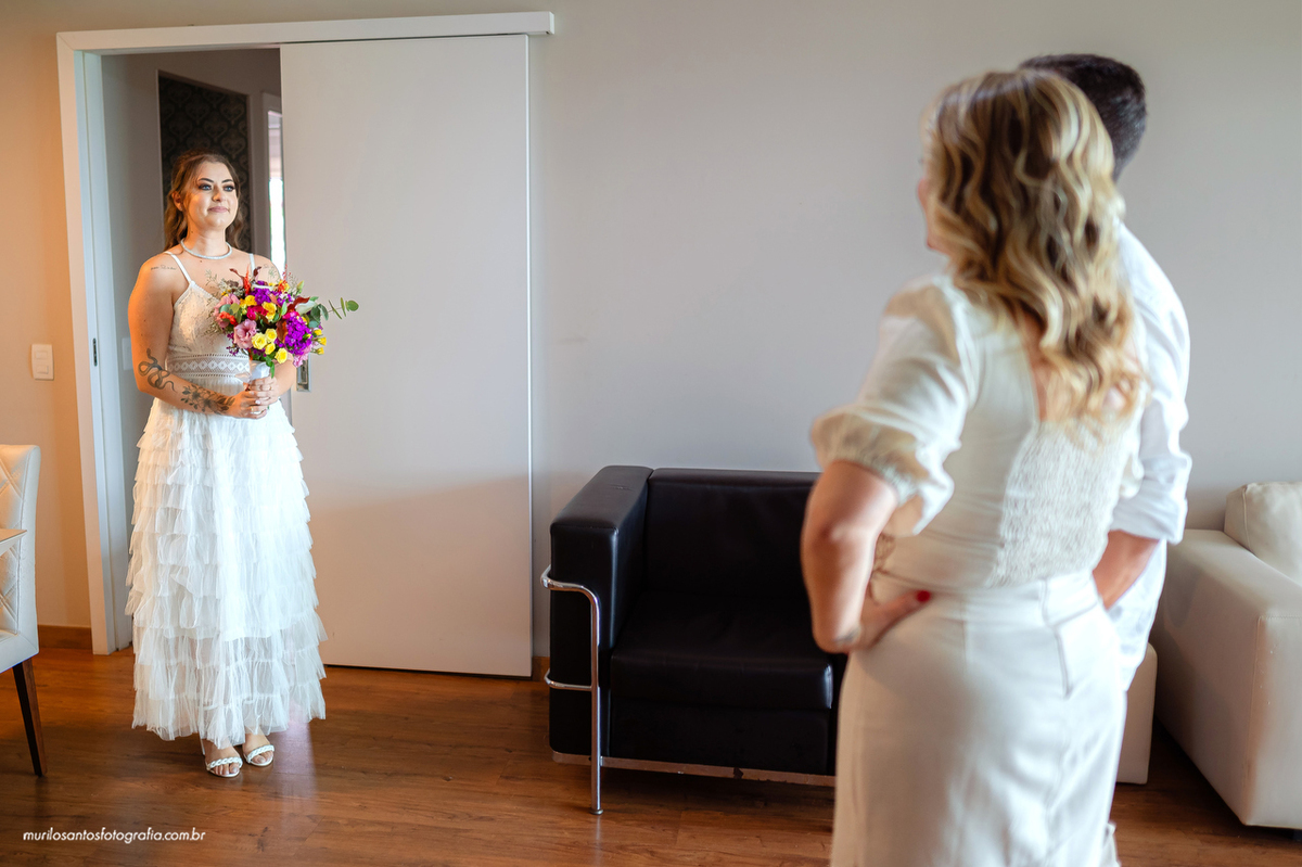 Thamyris e Gabriel Murilo Santos Fotografia Castro Campos Gerais Paraná Noivos Casamento Cerimonia Indoor Edificio Lake apartamento wedding Ensaio Externo Ensaio Casal Noivos Casamento Noiva Noivo Casal