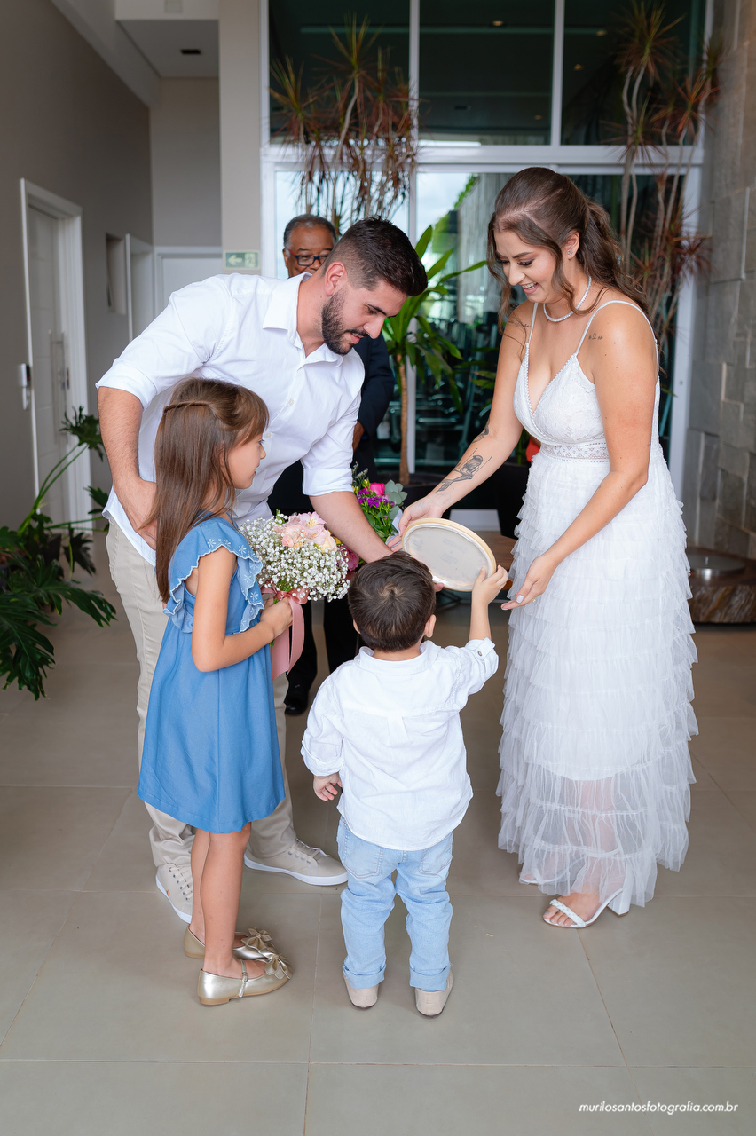 Thamyris e Gabriel Murilo Santos Fotografia Castro Campos Gerais Paraná Noivos Casamento Cerimonia Indoor Edificio Lake apartamento wedding Ensaio Externo Ensaio Casal Noivos Casamento Noiva Noivo Casal