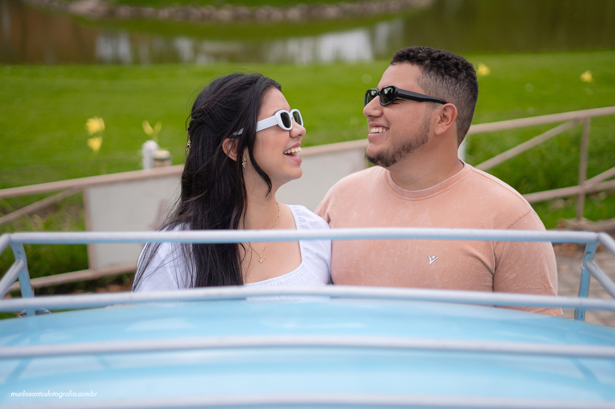 Emanuelly e Nathan Murilo Santos Fotografia Castro Castrolanda Campos Gerais Paraná Ensaio Externo Ensaio Casal Noivos Casamento Pré wedding Pré Noiva Noivo Casal Fusca