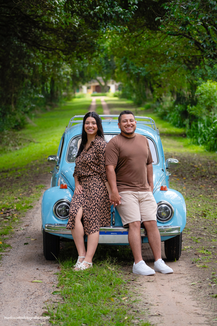 Emanuelly e Nathan Murilo Santos Fotografia Castro Castrolanda Campos Gerais Paraná Ensaio Externo Ensaio Casal Noivos Casamento Pré wedding Pré Noiva Noivo Casal Fusca