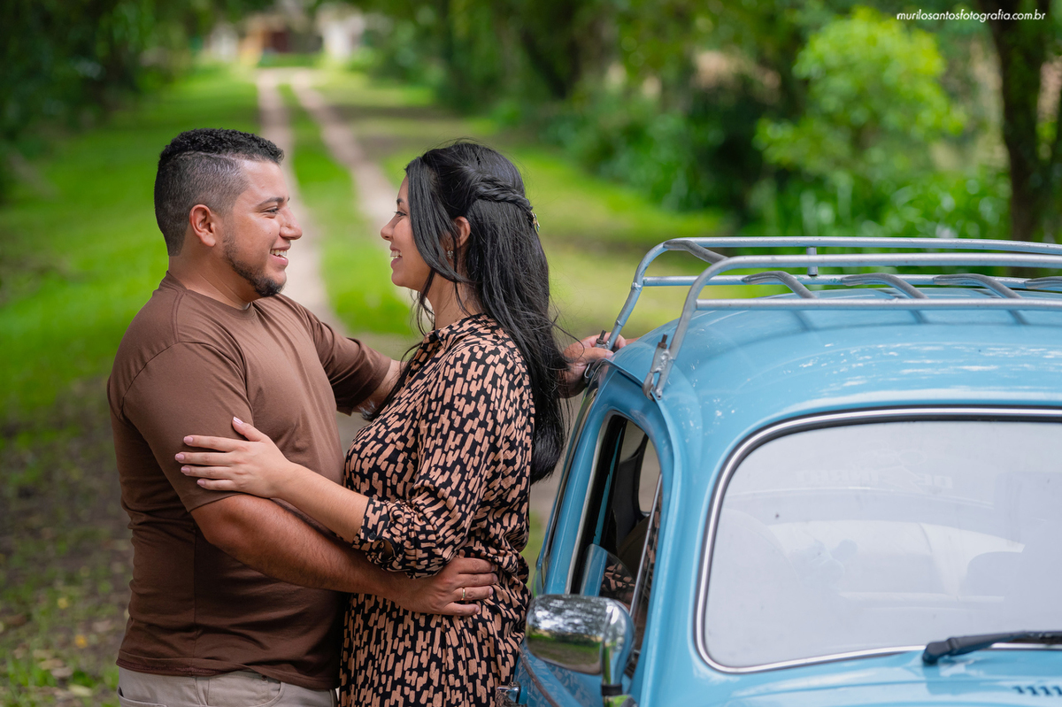 Emanuelly e Nathan Murilo Santos Fotografia Castro Castrolanda Campos Gerais Paraná Ensaio Externo Ensaio Casal Noivos Casamento Pré wedding Pré Noiva Noivo Casal Fusca
