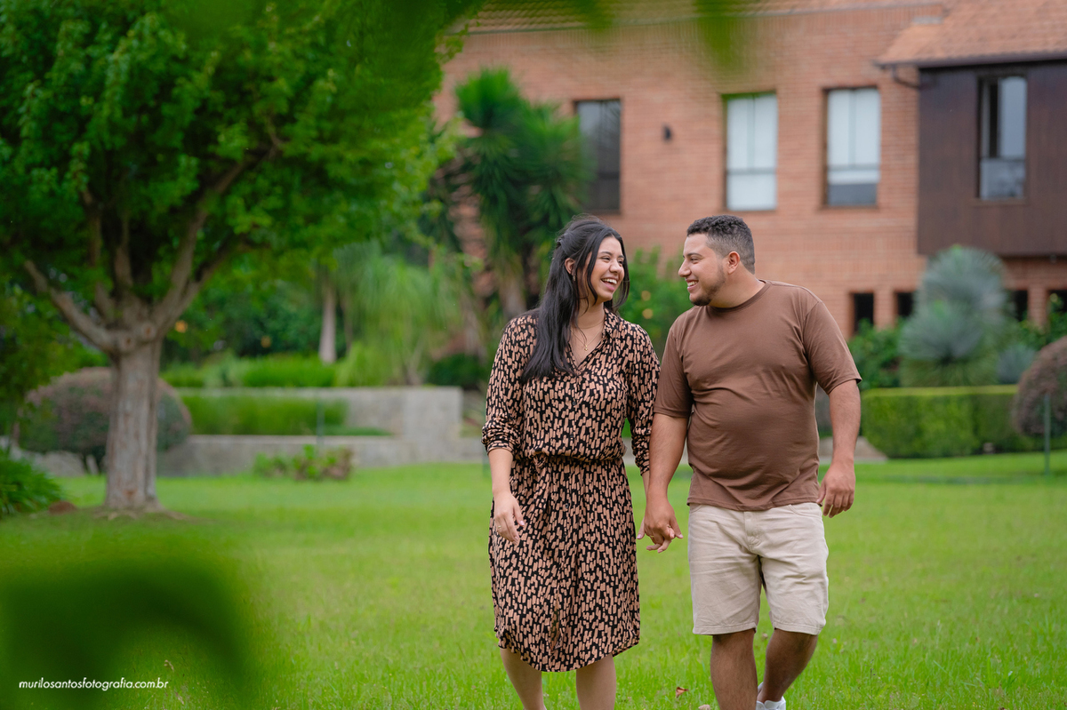 Emanuelly e Nathan Murilo Santos Fotografia Castro Castrolanda Campos Gerais Paraná Ensaio Externo Ensaio Casal Noivos Casamento Pré wedding Pré Noiva Noivo Casal Fusca