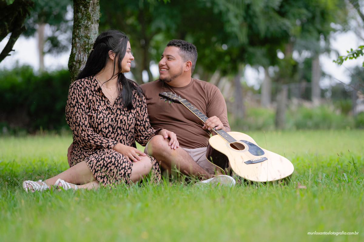 Emanuelly e Nathan Murilo Santos Fotografia Castro Castrolanda Campos Gerais Paraná Ensaio Externo Ensaio Casal Noivos Casamento Pré wedding Pré Noiva Noivo Casal Fusca