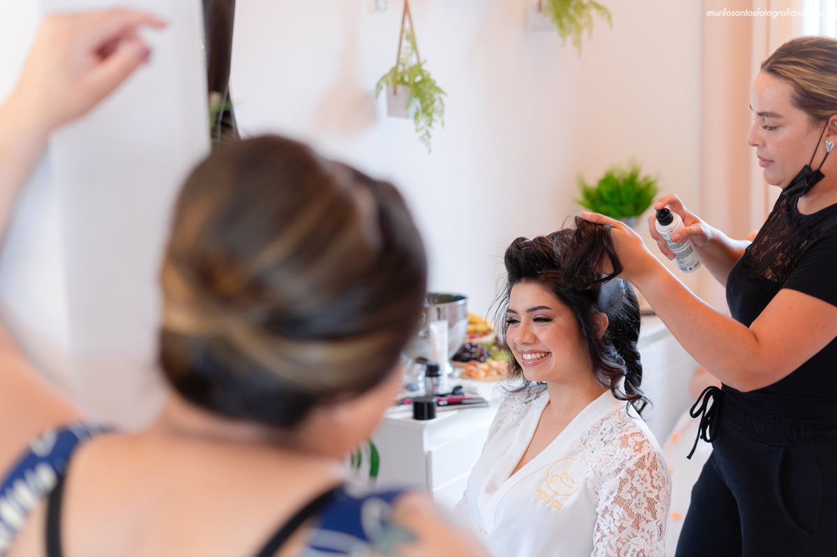 Emanuelly e Nathan Murilo Santos Fotografia Ponta Grossa Campos Gerais Paraná Noivos Casamento Cerimonia wedding Ensaio Externo Ensaio Casal Noivos Casamento Noiva Noivo Casal Fusca