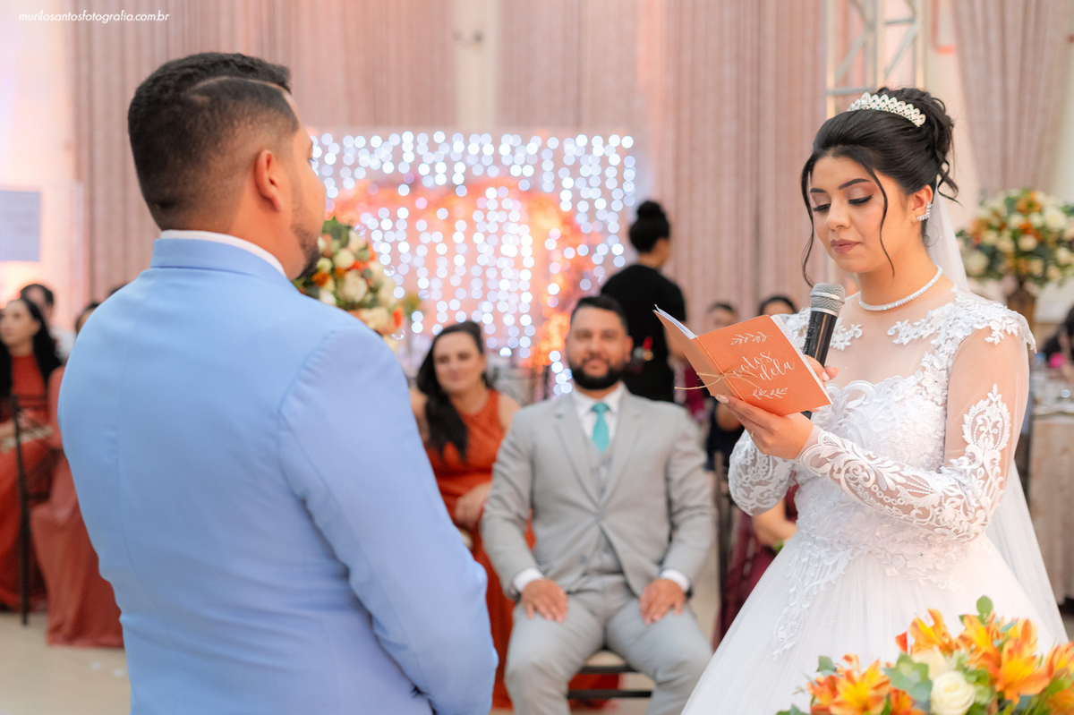 Emanuelly e Nathan Murilo Santos Fotografia Ponta Grossa Campos Gerais Paraná Noivos Casamento Cerimonia wedding Ensaio Externo Ensaio Casal Noivos Casamento Noiva Noivo Casal Fusca