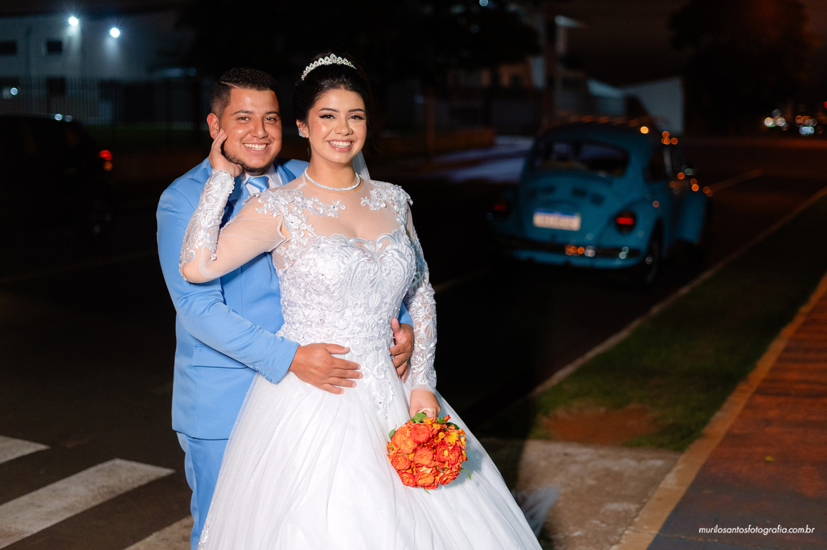 Emanuelly e Nathan Murilo Santos Fotografia Ponta Grossa Campos Gerais Paraná Noivos Casamento Cerimonia wedding Ensaio Externo Ensaio Casal Noivos Casamento Noiva Noivo Casal Fusca