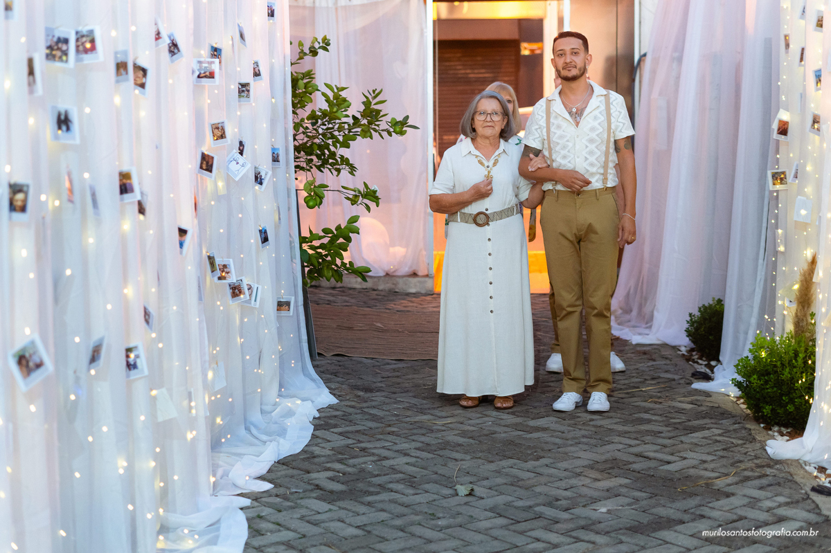 Cadu e Fernando Murilo Santos Fotografia Castro Campos Gerais Paraná Noivos Casamento Cerimonia wedding Restaurante Tradição Ensaio Casal Noivos Casamento Noivo Casal