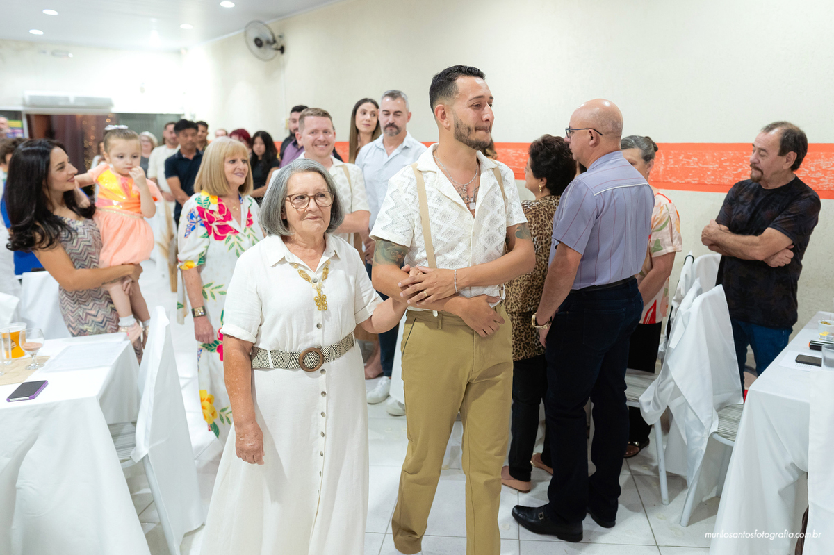 Cadu e Fernando Murilo Santos Fotografia Castro Campos Gerais Paraná Noivos Casamento Cerimonia wedding Restaurante Tradição Ensaio Casal Noivos Casamento Noivo Casal