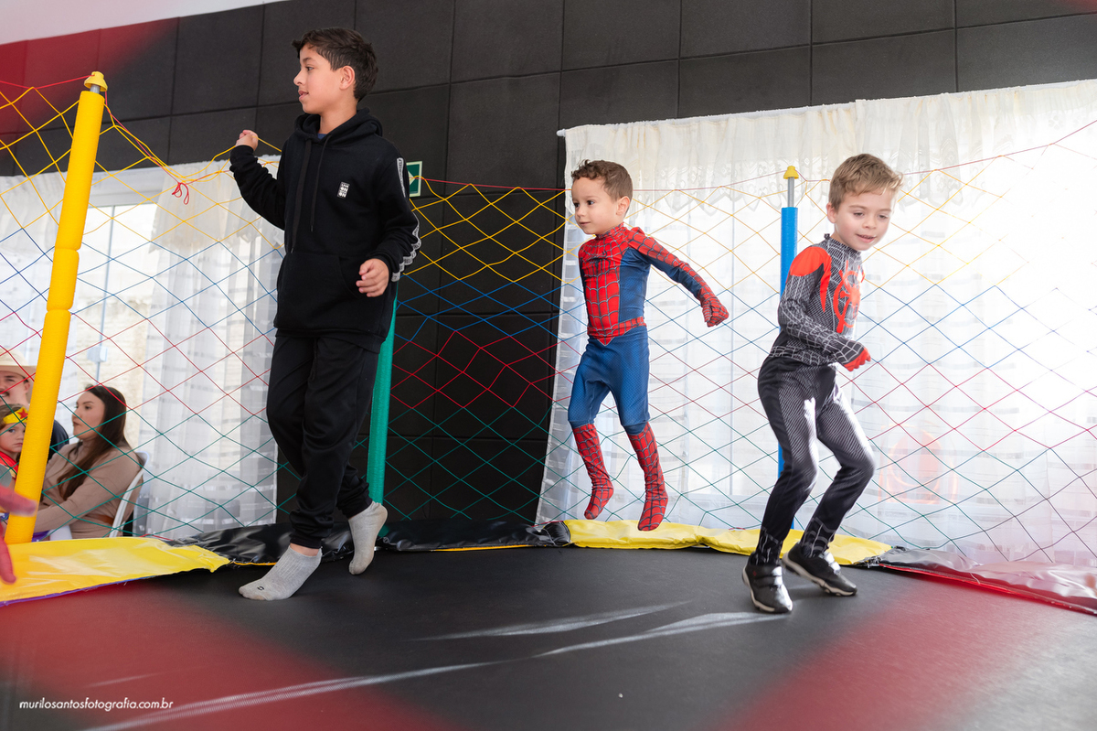 Joaquim 4 anos Murilo Santos Fotografia Castro Campos Gerais Paraná Festa Alegria Família Sony Criança Aniversario Infantil Parabens Homem Aranha Heroi