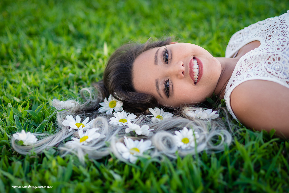 Murilo Santos Fotografia Ensaio Sessão Externa Ao Ar Livre 15 Anos Campos Gerais Castro Castrolanda Fazenda Capao Alto Alegria Nikon D600 28mm 50mm 85mm Casarão Moça Sorrindo