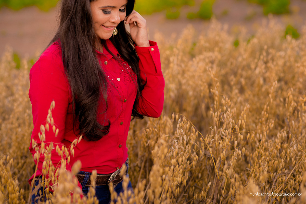 Jenifer 15 Anos Murilo Santos Fotografia Ensaio Sessão Externa Ao Ar Livre 15 Anos Instituto Cristão Castro Campos Gerais Tibagi Alegria Família Sorriso Bota Xadrez Flores Campo Nikon 