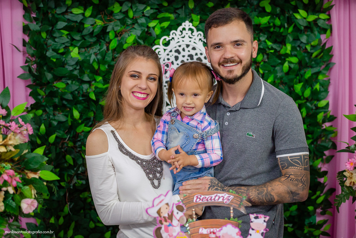Beatriz 2 Anos Murilo Santos Fotografia Salão Belissima Castro Campos Gerais Paraná Festa Alegria Família Nikon Criança Fazendinha Fazenda Country