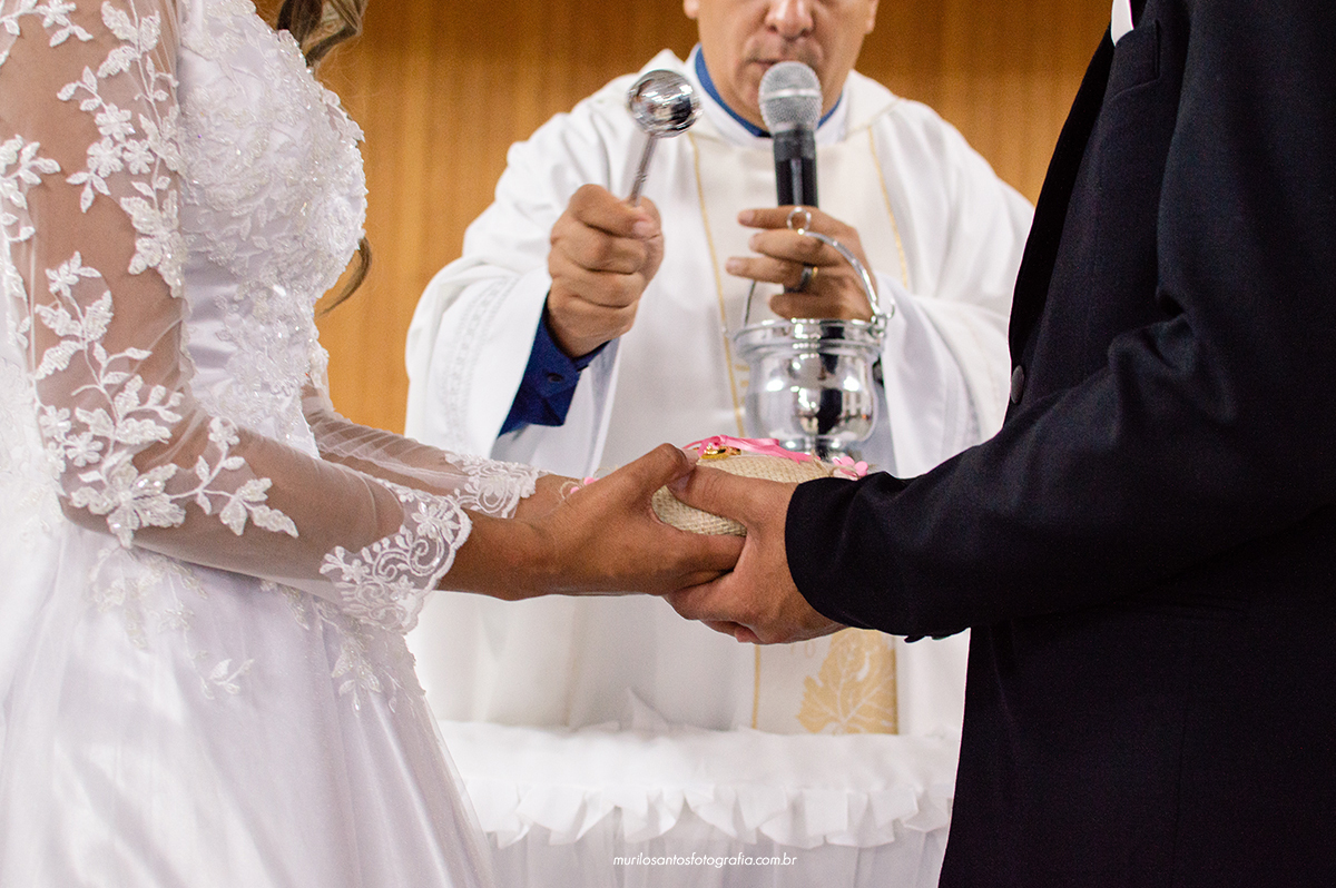 Thaise e Junior Murilo Santos Fotografia Casamento Cerimonia Igreja do Rosário Noivos Noiva Noivo Vestido Jantar Associação Paranatrator Castro Campos Gerais Alegria Família Casal Crianças Meninas Espontâneo Nikon