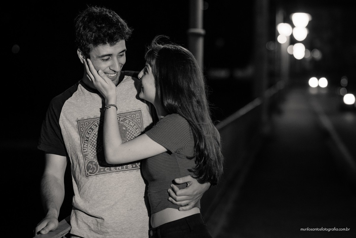 Fernanda e Alexandre ensaio casal se olhando Pirai do sul ensaio externo fotografo Prainha ponte Murilo Santos Fotografia Castro Campos Gerais Alegria Espontâneo Nikon
