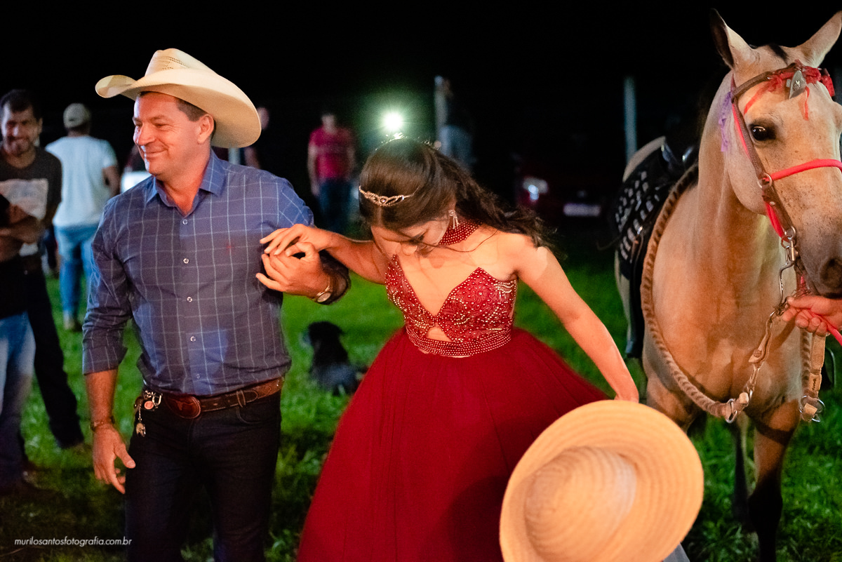 Murilo Santos Fotografia Jeniffer Vitória 15 Anos Aniversario 15 Anos Festa Aniversario Alegria Espontaneo Parabens Country Cavalo Botina Bota Chapeu