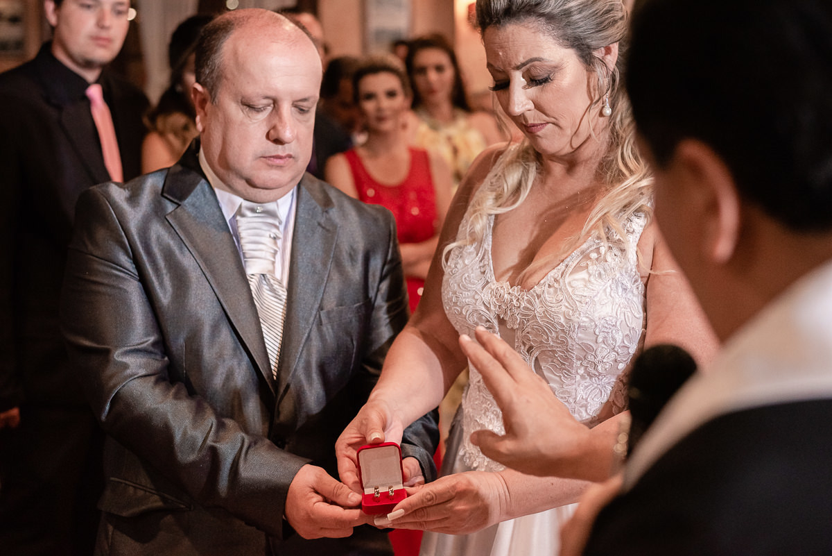 Murilo Santos Fotografia Regiane & Gunther Casamento Noivos noivo noiva casal recepção cerimônia padre casamento na castrolanda castro Estação Café de Molen Festa Alegria Espontaneo Parabens Viva os Noivos