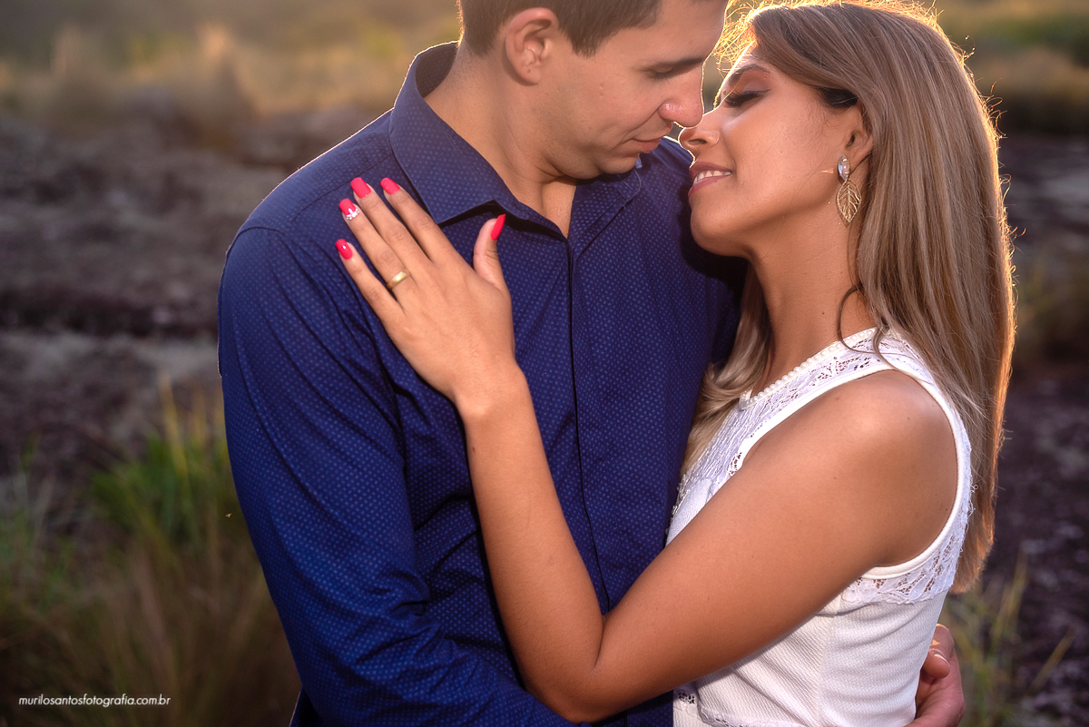 Murilo Santos Fotografia Thaise & Junior Ensaio Externo Ensaio Casal Pré Wedding Noivos noivo noiva casal Castro Tibagi Alegria Espontaneo Noivos Pata Castro Morro da Pata Pedras