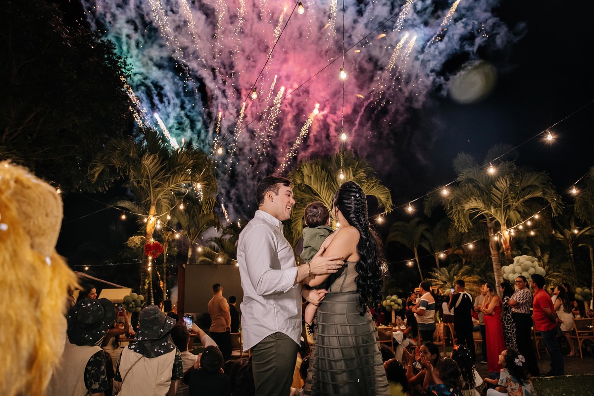 fogos em festa de 1 ano 