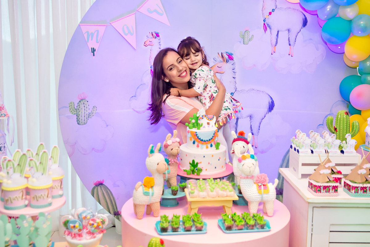 foto no bolo com a mãe