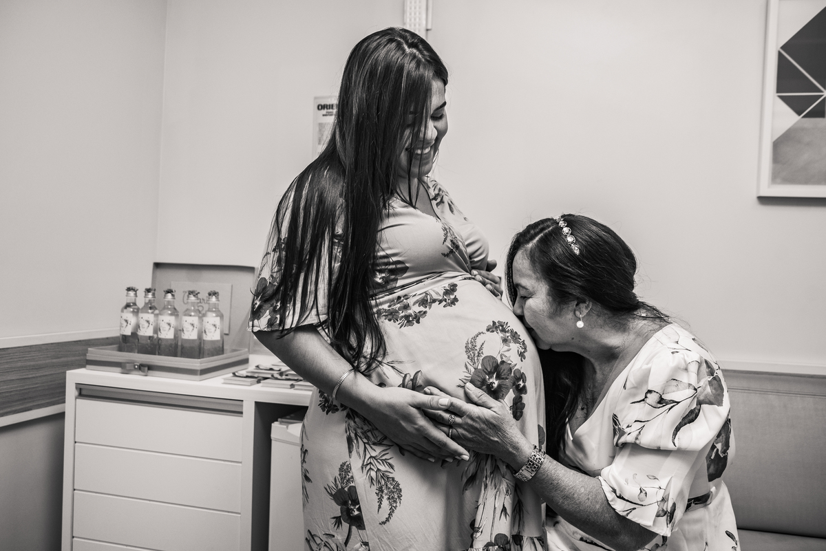 vovo beijando a barriga 