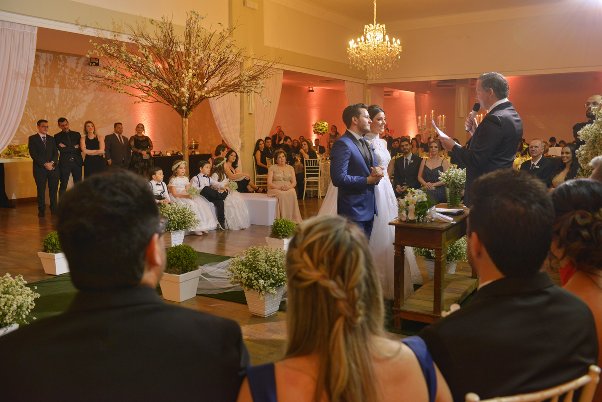 fotografia geral da cerimonia de casamento realizado no Buffet Espaço Grenah.