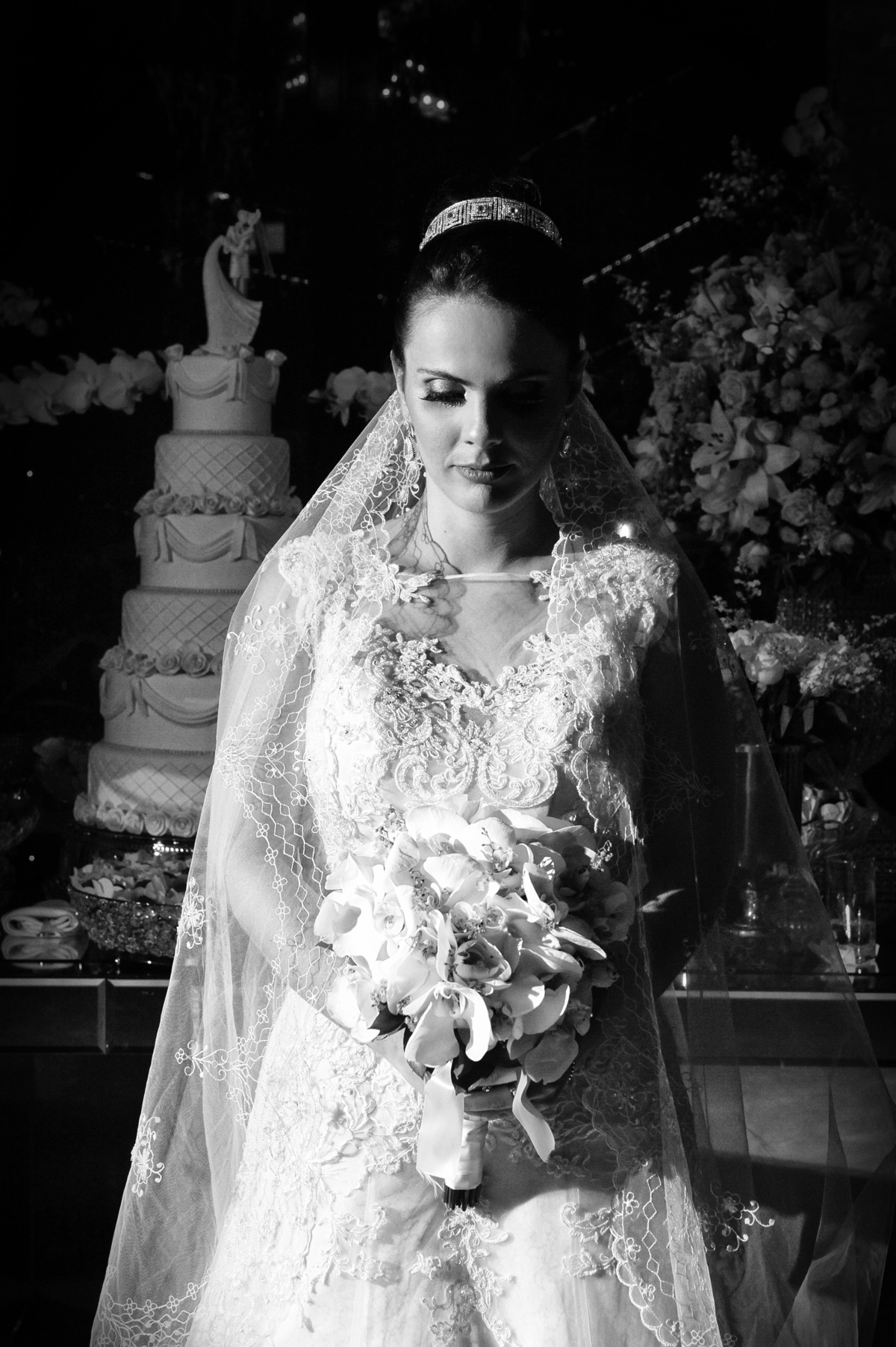 fotografia da noiva antes de começar a festa no buffet Villa Vérico