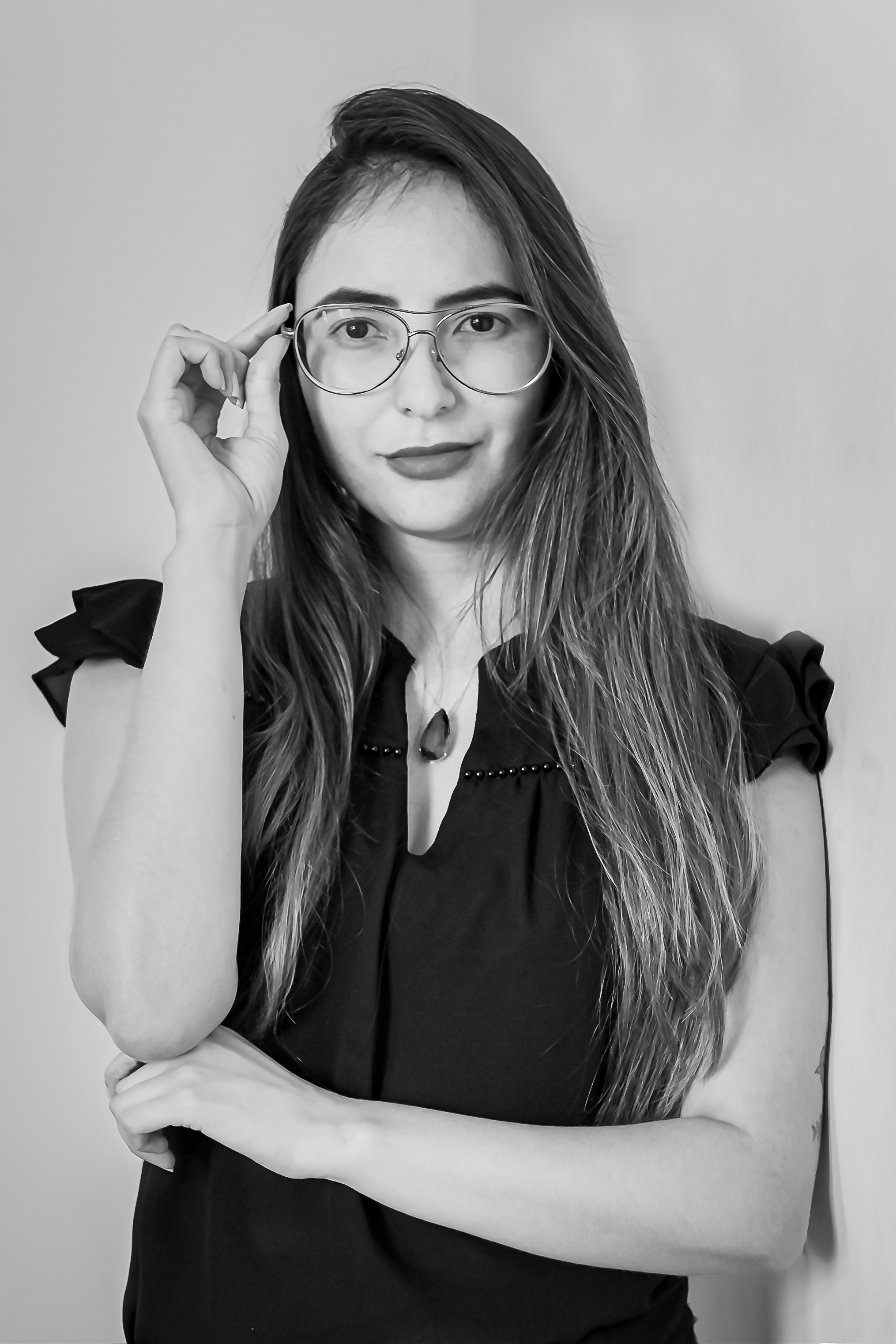 Sobre REBEKA CASTELLAR - Fotógrafa de Casamentos e Ensaios, em Minas Gerais