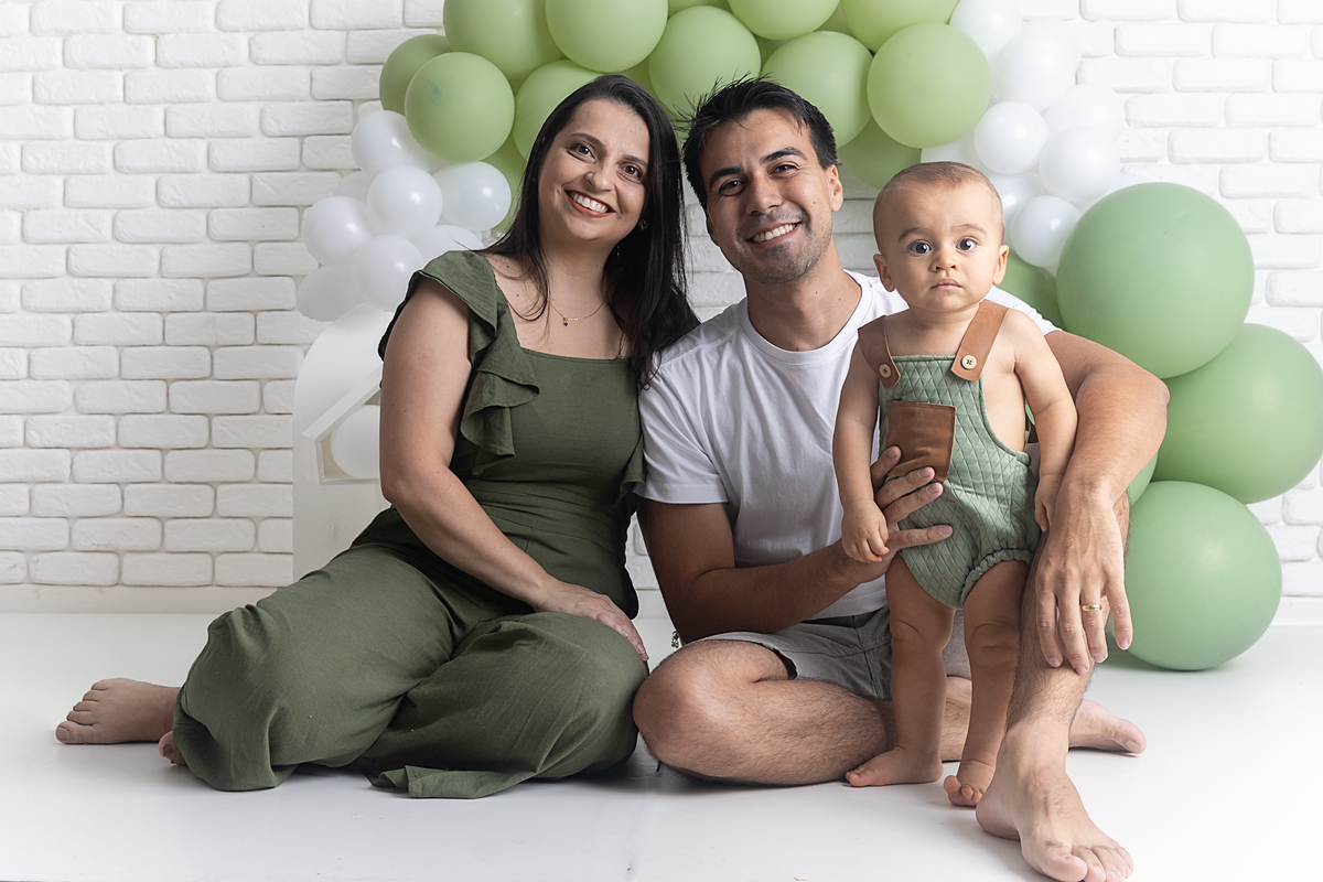 smash the cake gabriel; adri siulva fotografia; fotografa na zona sul de são paulo; condomínio novAmerica; bairro santo amaro; aniversário de 1 ano; smash the fruit