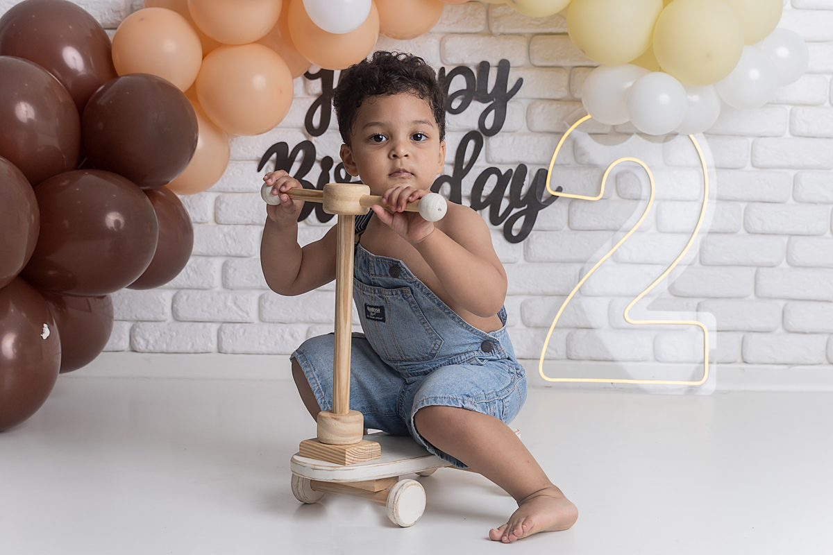 Smash the cake; adri silva fotografia; condomínio novamerica; foto de família; aniversário de 2 anos; fotografa na zona sul de são paulo