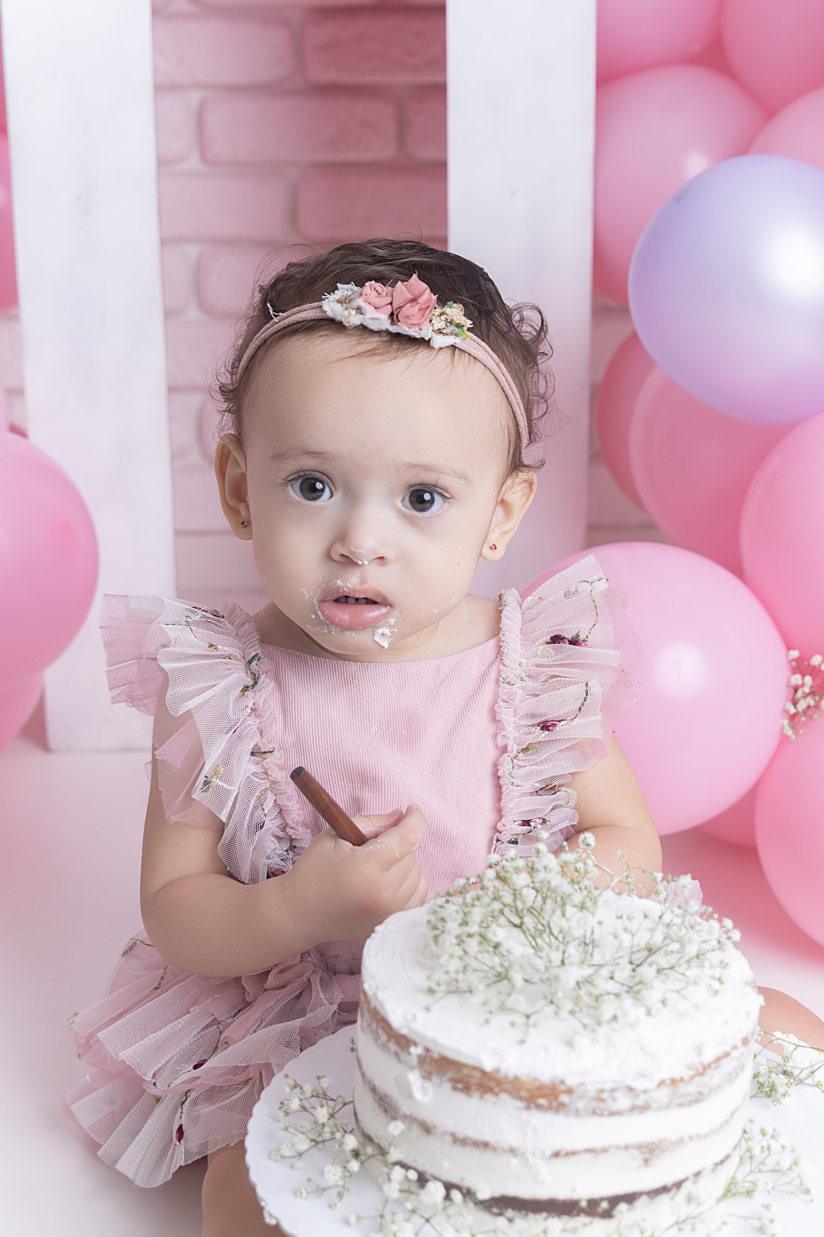 Ensaio smash the cake; aniversário de 1 ano; fotografia de família; smash the fruit; condomínio novAmerica; fotografa na zona sul de são paulo