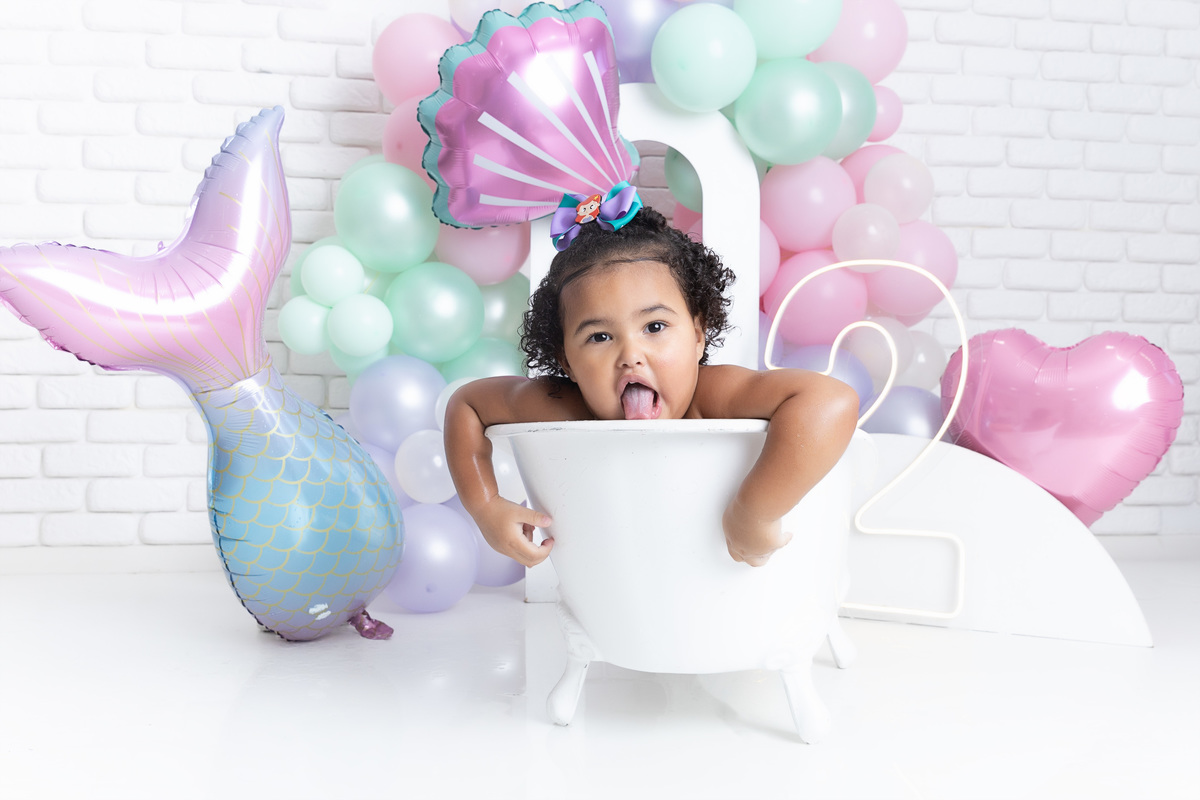 Smash the cake; smash the fruit; smash the paint; adri silva fotografia; maternidade; aniversário de 2 anos; fotografa na zona sul de são paulo; condomínio novamerica